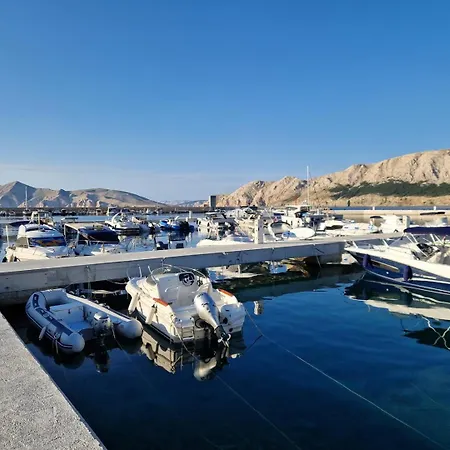 Apartament Mihaela *