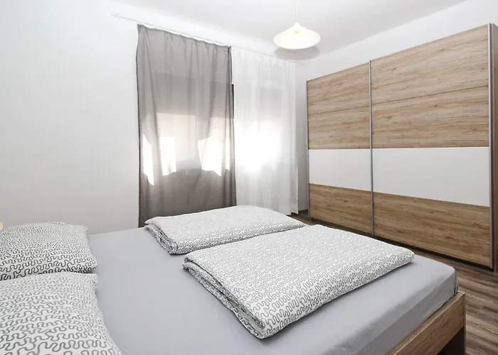 Apartmán Mihaela *