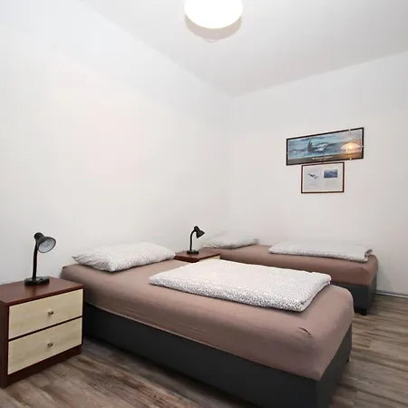 Mihaela * Baska (Krk)